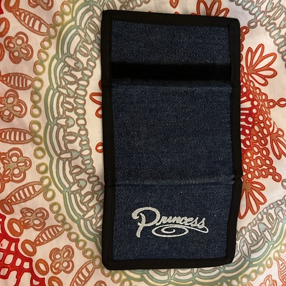 Princess Wallet - Picture 3 of 4